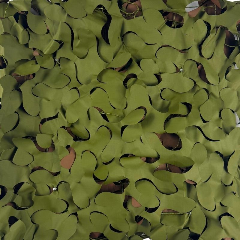 Filet de camouflage triangulaire militaire