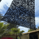 Filet de camouflage triangulaire noir