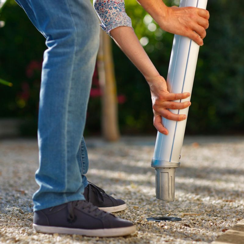 Base d'ancrage pour mâts télescopique